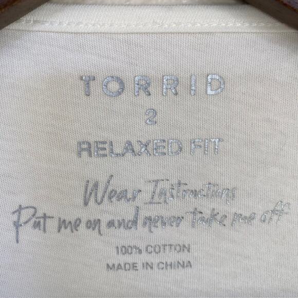 Torrid Ivory Relaxed Fit Cap Sleeve Eyelet Tee - Size 2 (2x) - Picture 4 of 5